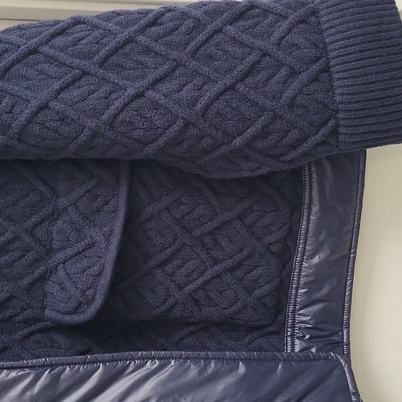 Ann Taylor Weekend Deep Navy Quilted Jacket with Knit Details. Size L - Picture 6 of 16